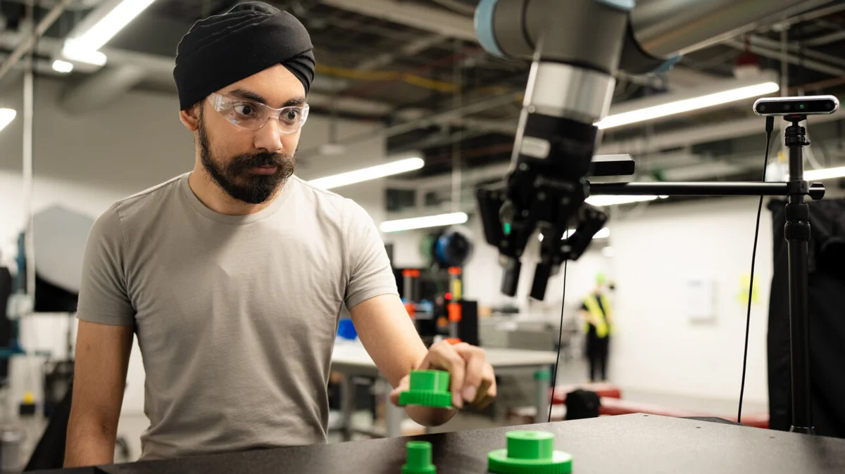 How Jaiveer Singh Is Helping Robots — and Developers — Move Faster