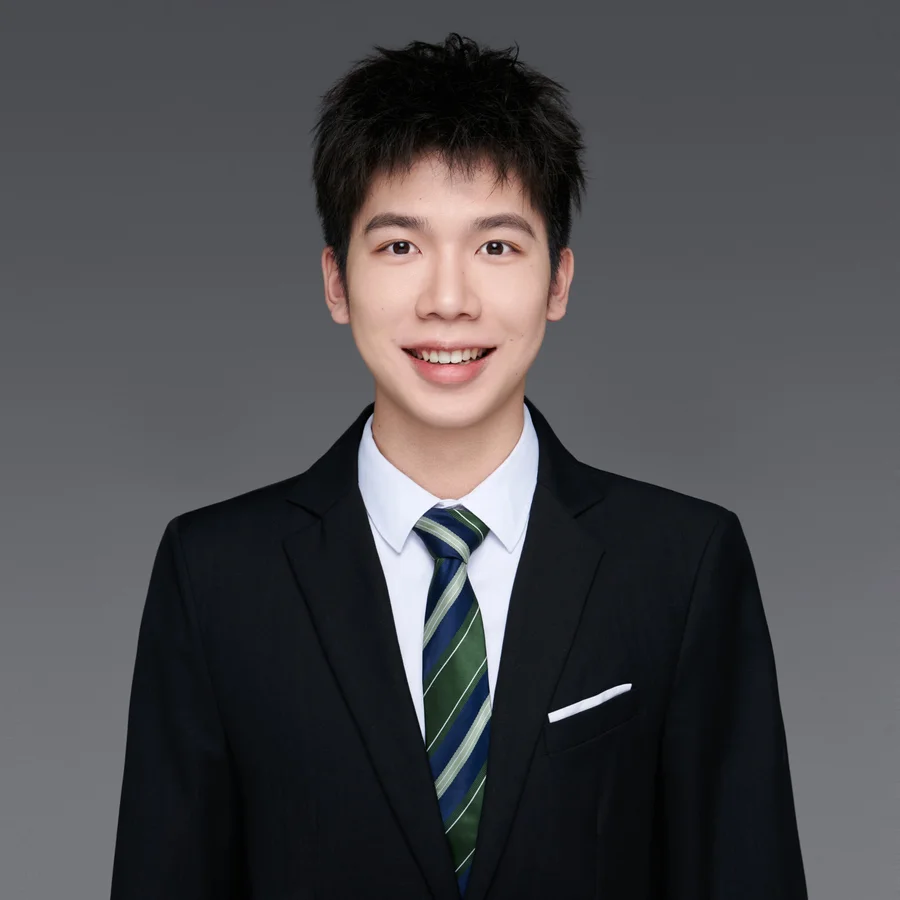 Portrait of Yuwei Xiao